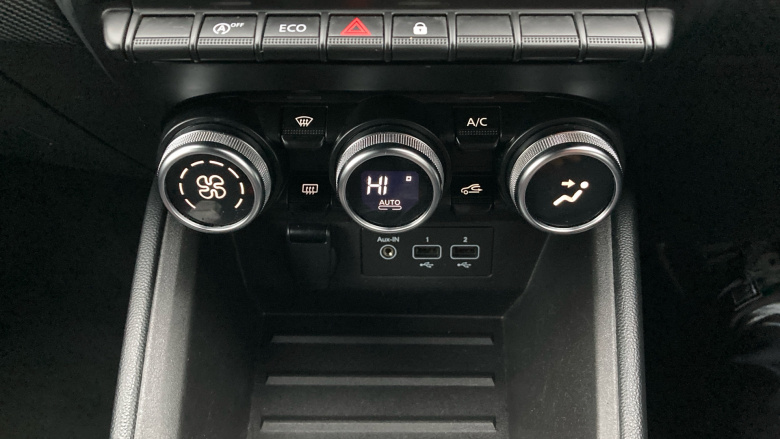 Renault Clio 1.0 TCe 100 RS Line 5dr Petrol Hatchback